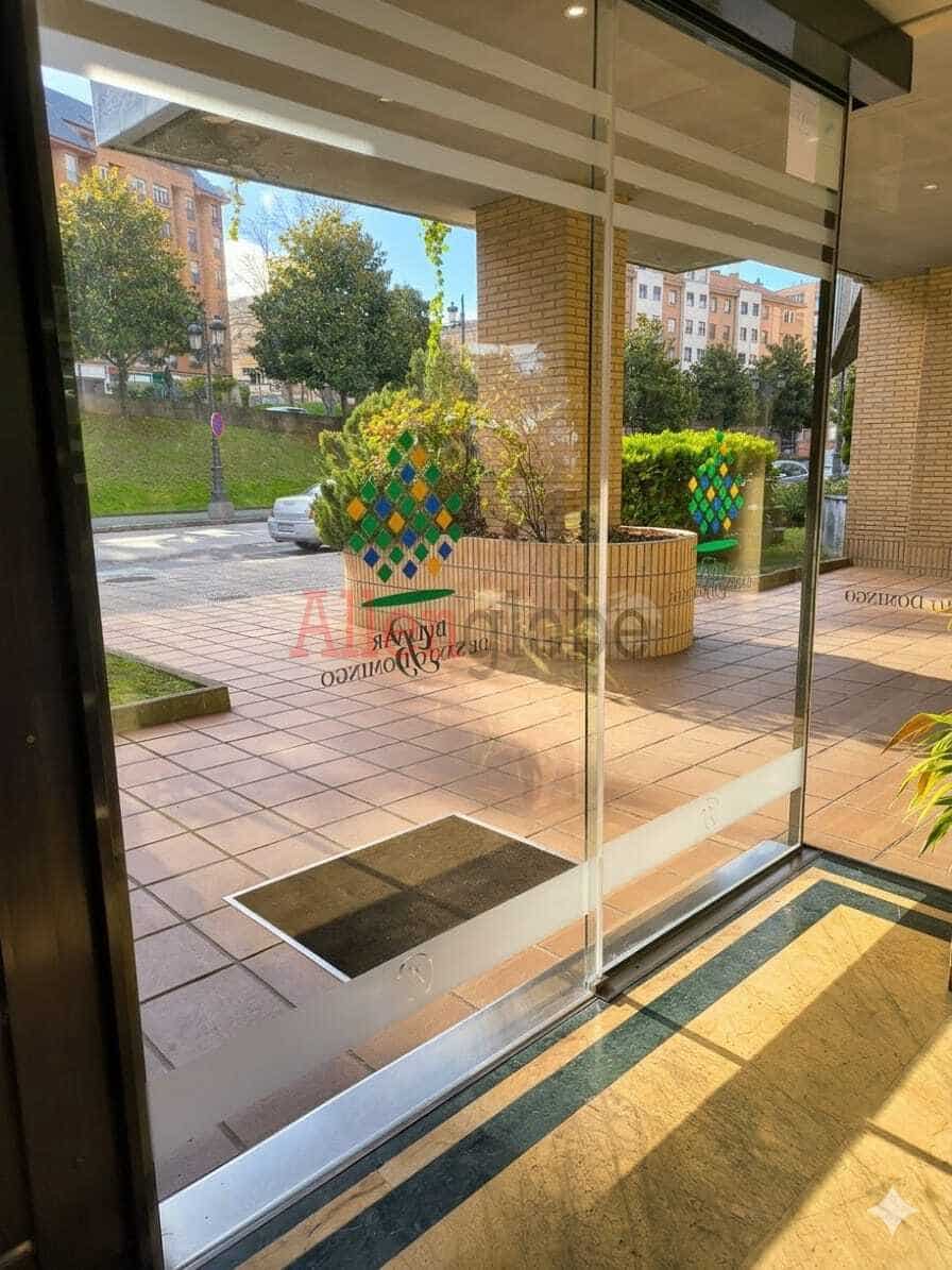 2 slaapkamer Flat te koop in Oviedo - € 365.000 (Ref: 9703278)