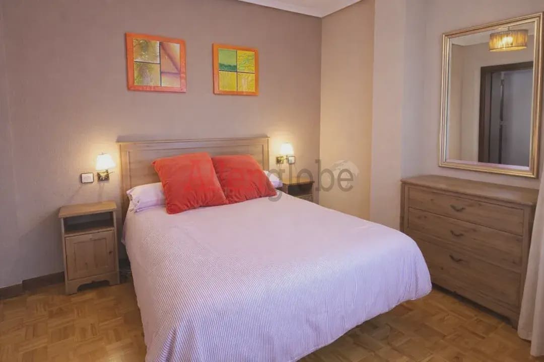 3 bedroom Flat for sale in Oviedo - € 169,000 (Ref: 9714115)