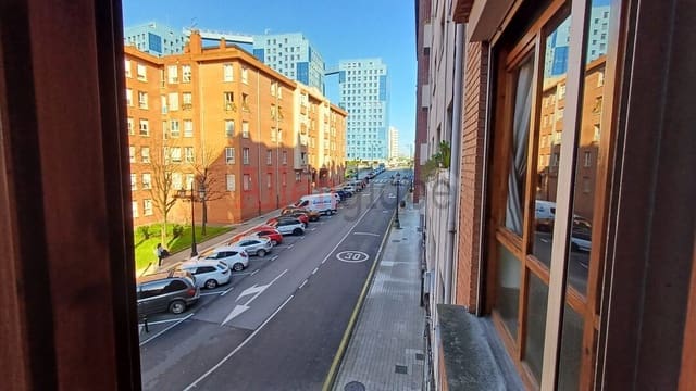 3 Zimmer Wohnung zu verkaufen in Centro Urbano, Oviedo - 169.000 € (Ref: 9714115)