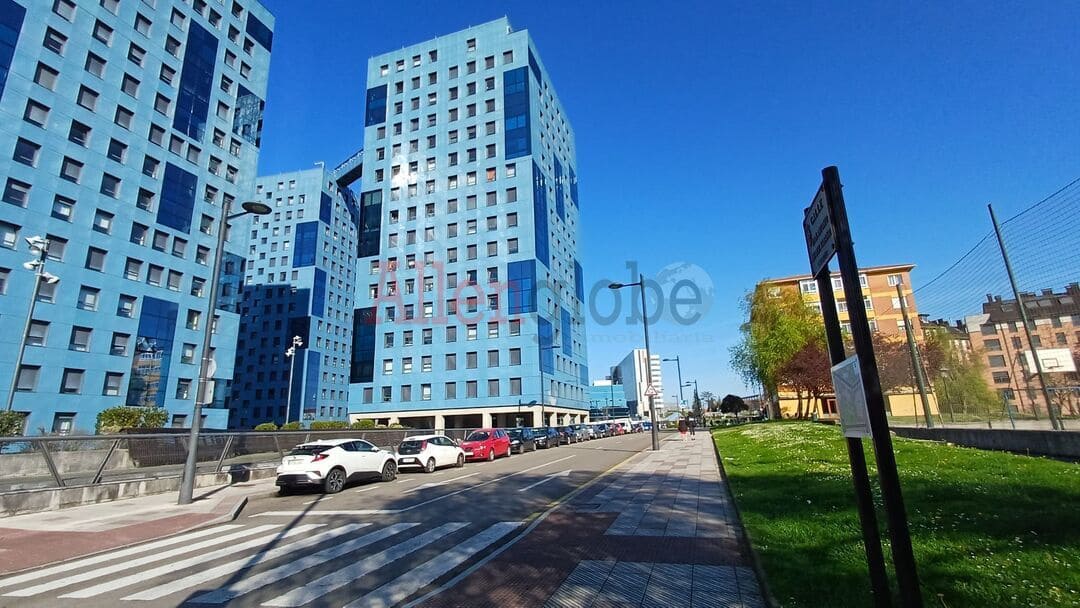 3 bedroom Flat for sale in Oviedo - € 169,000 (Ref: 9714115)