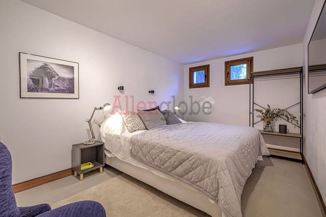 4 quarto Moradia para venda em El Velerín, Estepona com piscina - 1 690 000 € (Ref: 9800966)