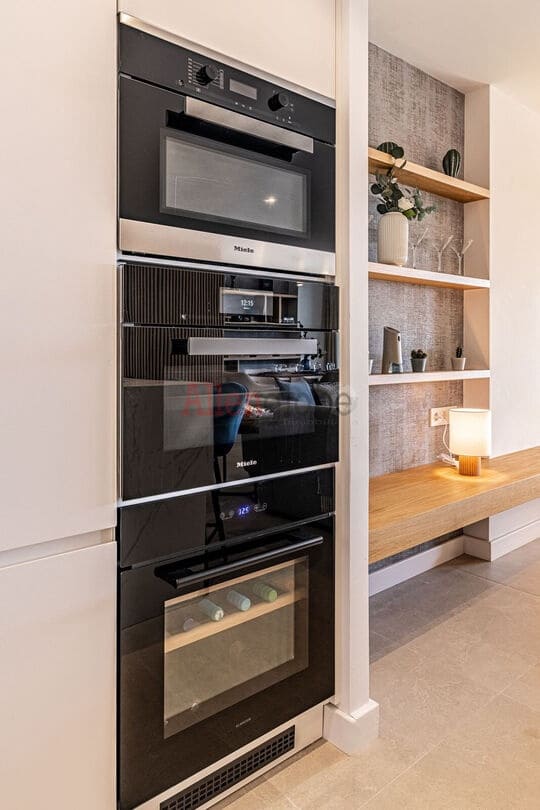 3 quarto Moradia Geminada para venda em Buenas Noches com piscina - 599 000 € (Ref: 9800967)