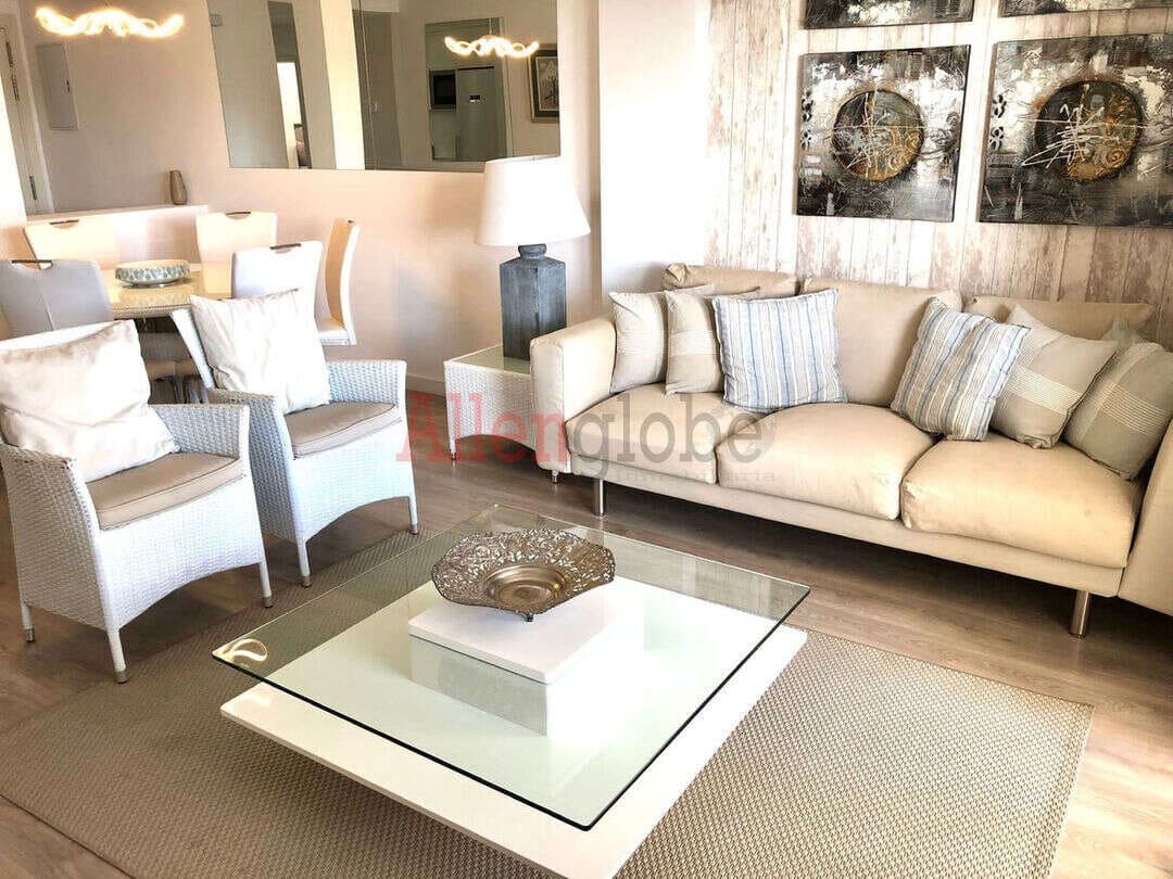 Ático de 3 habitaciones en Marbella en venta - 529.000 € (Ref: 9800969)