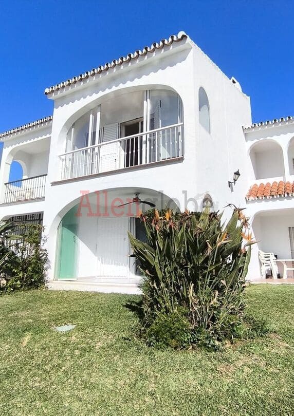 2 camera da letto Villetta Bifamiliare in vendita in Fuengirola con piscina - 375.000 € (Rif: 9801359)