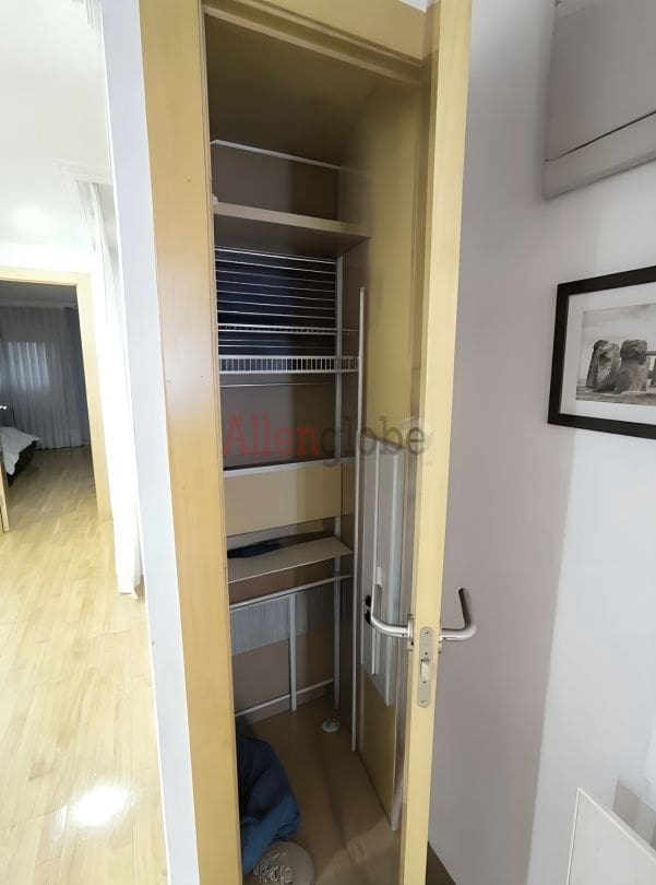 Piso de 2 habitaciones en Gijón en venta - 250.000 € (Ref: 9806723)