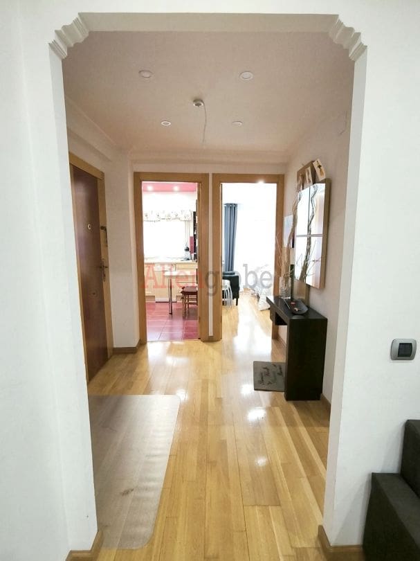 Piso de 2 habitaciones en Gijón en venta - 250.000 € (Ref: 9806723)