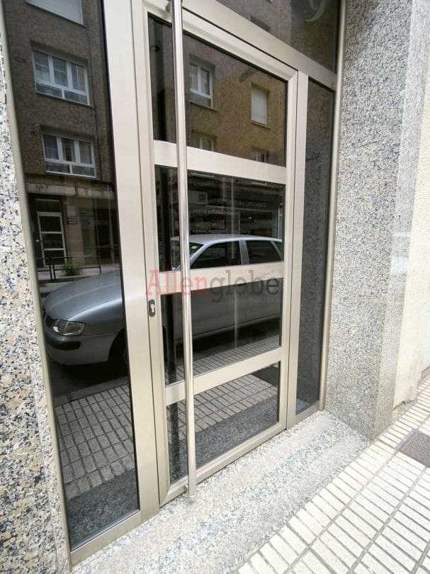 Piso de 2 habitaciones en Gijón en venta - 250.000 € (Ref: 9806723)