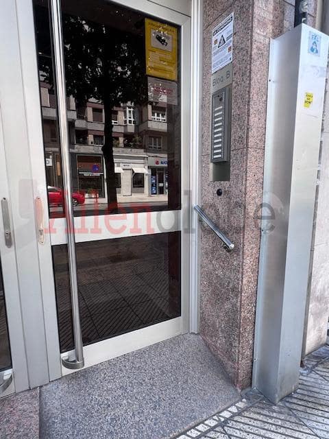 1 bedroom Apartment for sale in Oviedo - € 115,000 (Ref: 9909853)