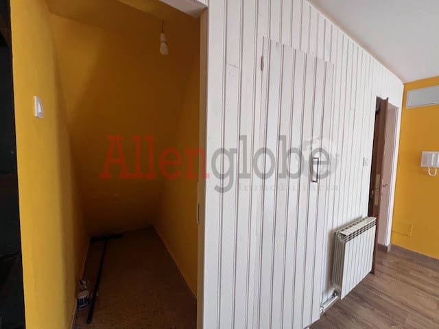 1 bedroom Apartment for sale in Oviedo - € 115,000 (Ref: 9909853)