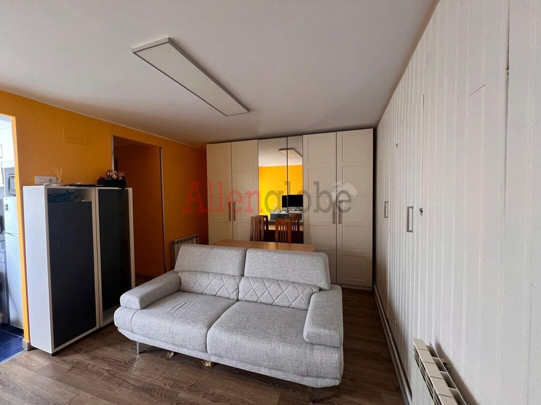 1 bedroom Apartment for sale in Oviedo - € 115,000 (Ref: 9909853)