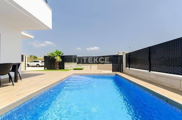 3 slaapkamer Villa te koop in Bigastro met zwembad - € 439.000 (Ref: 10000236)