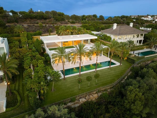 5 bedroom Villa for sale in Casares with pool - € 6,500,000 (Ref: 10000237)