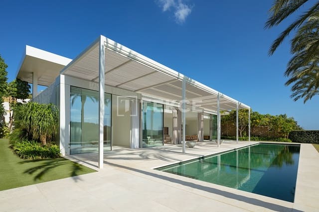 5 bedroom Villa for sale in Casares with pool - € 6,500,000 (Ref: 10000237)