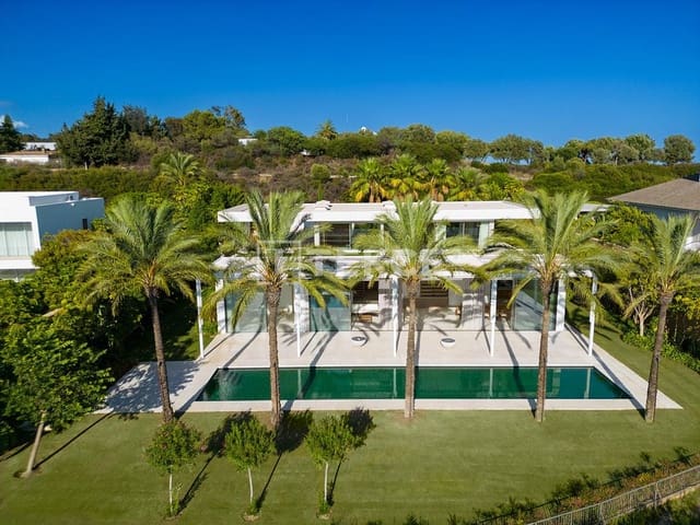 5 bedroom Villa for sale in Casares with pool - € 6,500,000 (Ref: 10000237)