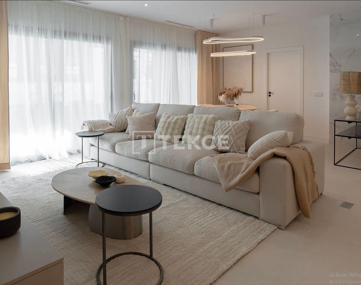 3 soveværelse Lejlighed til salg i San Pedro de Alcantara - € 469.000 (Ref: 10008152)
