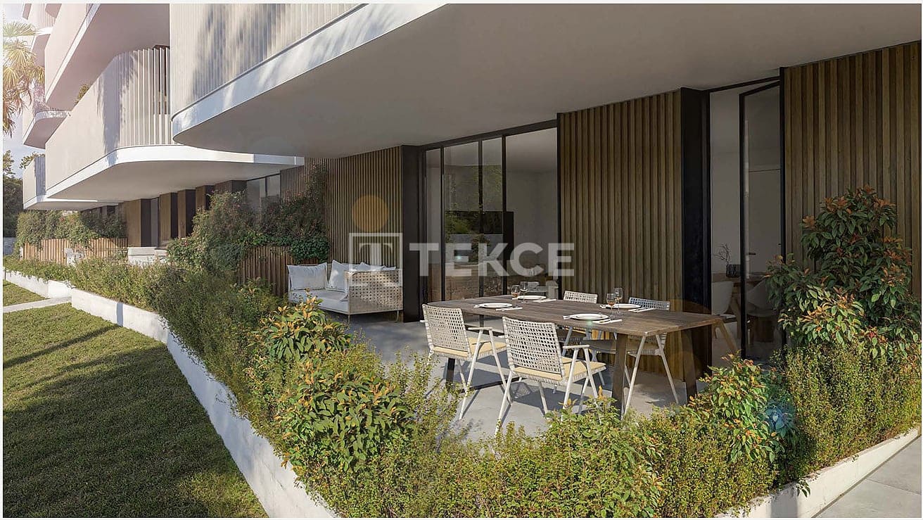 1 makuuhuone Asunto myytävänä paikassa Estepona mukana uima-altaan - 410 000 € (Ref: 10016960)