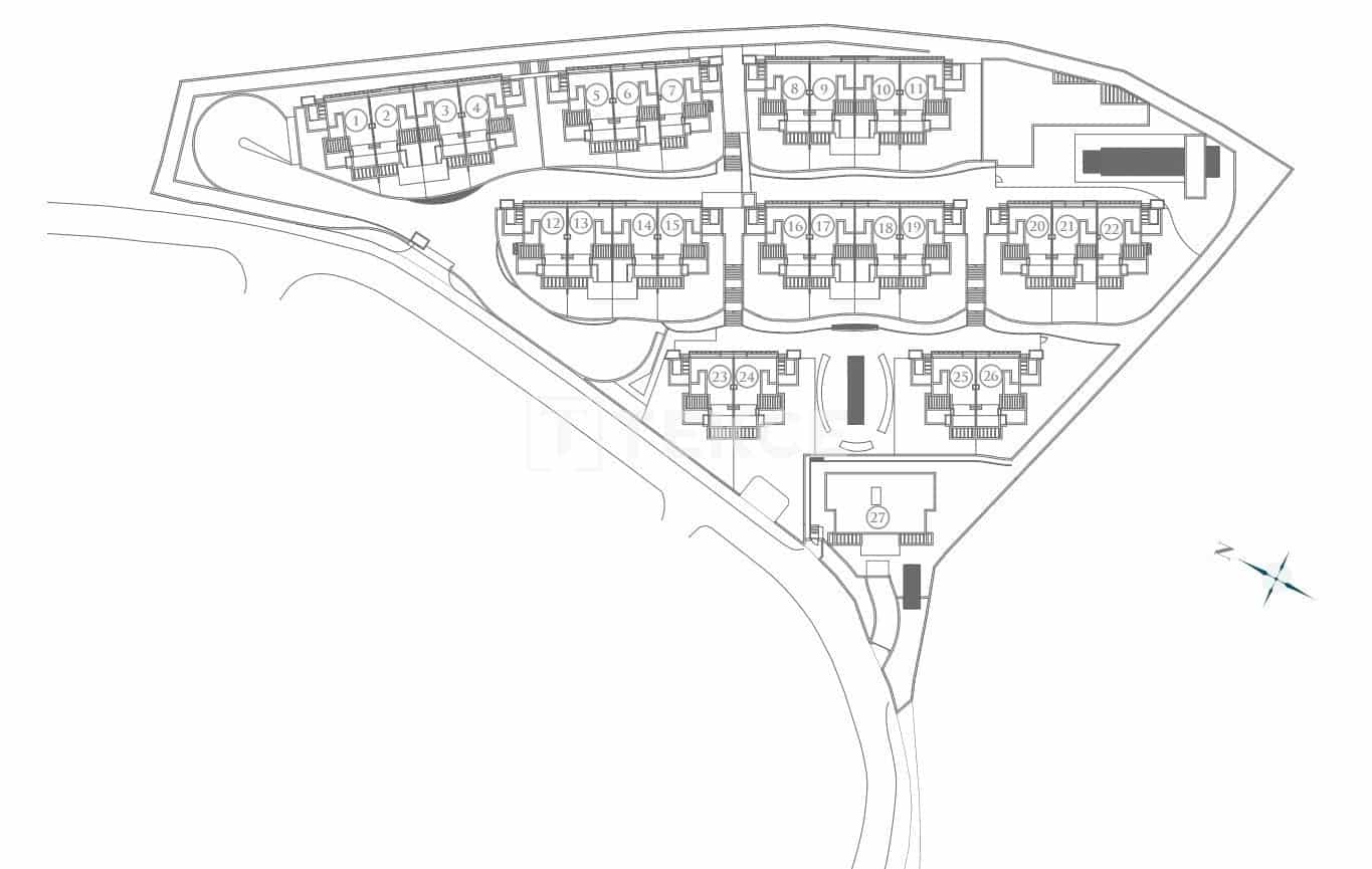 Chalet de 4 habitaciones en Río Real en venta con piscina - 4.950.000 € (Ref: 10024982)