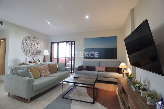 2 quarto Apartamento para venda em Centro, Estepona com piscina - 450 000 € (Ref: 10029901)