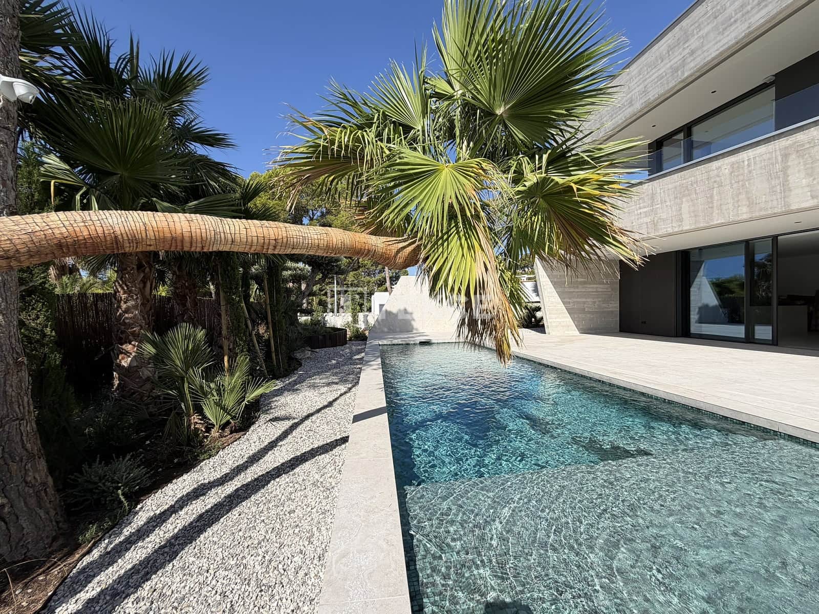 4 bedroom Villa for sale in Altea with pool - € 2,295,000 (Ref: 10037782)
