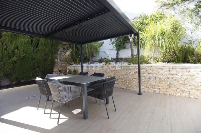 3 chambre Villa/Maison à vendre à Benalmádena avec piscine - 695 000 € (Ref: 10042326)