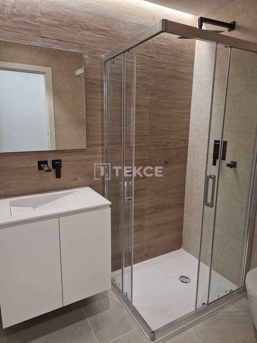 2 slaapkamer Flat te koop in Denia met zwembad - € 499.000 (Ref: 10042327)