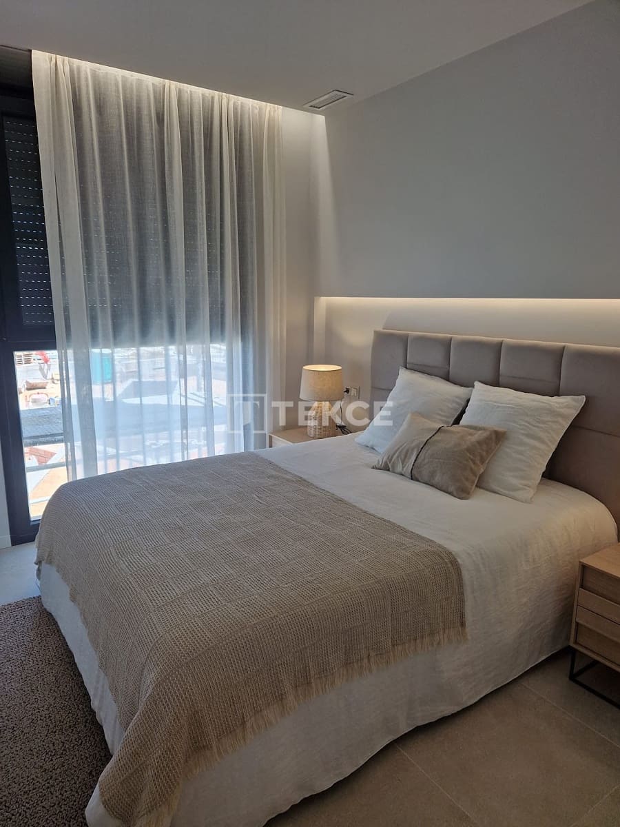 2 slaapkamer Flat te koop in Denia met zwembad - € 499.000 (Ref: 10042327)