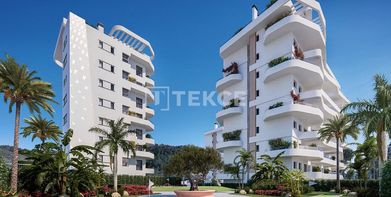 2 makuuhuone Asunto myytävänä paikassa La Villajoyosa / Vila Joiosa mukana uima-altaan - 468 000 € (Ref: 10063660)