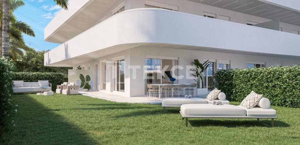 3 Zimmer Wohnung zu verkaufen in Torre del Mar mit Pool - 485.000 € (Ref: 10074769)