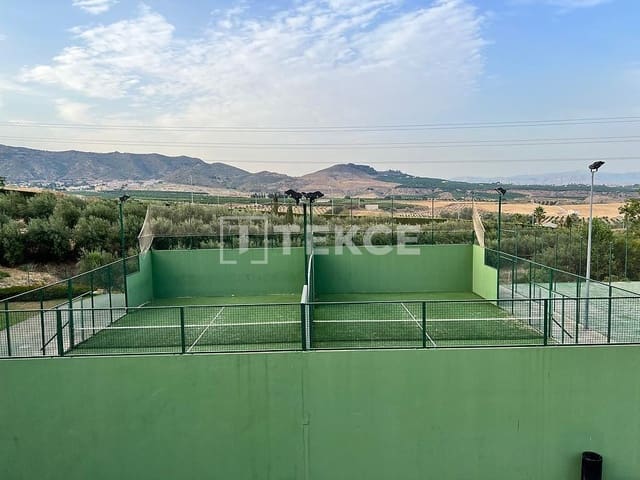 Piso de 2 habitaciones en Alhaurín de la Torre en venta con piscina - 365.000 € (Ref: 10097405)