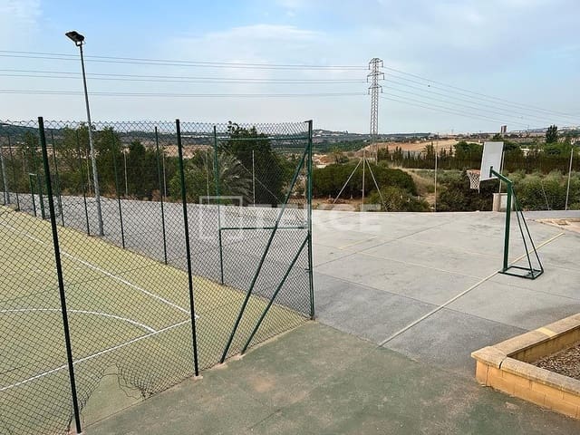 Piso de 2 habitaciones en Alhaurín de la Torre en venta con piscina - 365.000 € (Ref: 10097405)