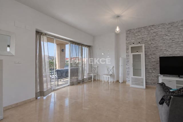 Piso de 2 habitaciones en Alhaurín de la Torre en venta con piscina - 365.000 € (Ref: 10097405)