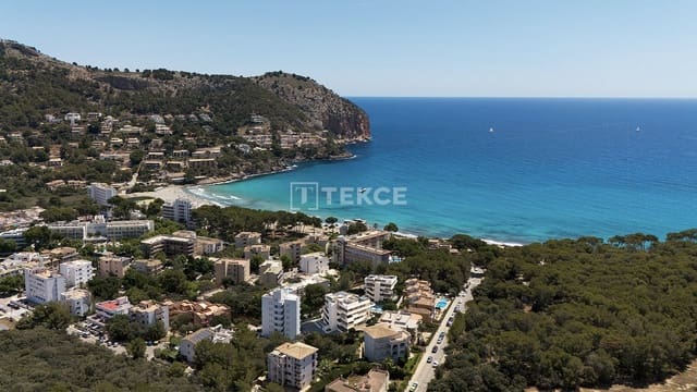 Piso de 2 habitaciones en Canyamel, Capdepera en venta con piscina - 436.000 € (Ref: 10106602)