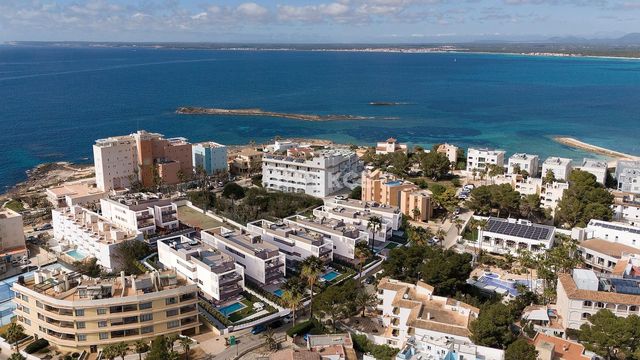 3 makuuhuone Asunto myytävänä paikassa Colonia de Sant Jordi, Ses Salines mukana uima-altaan 
autotalli - 824 000 € (Ref: 10127503)
