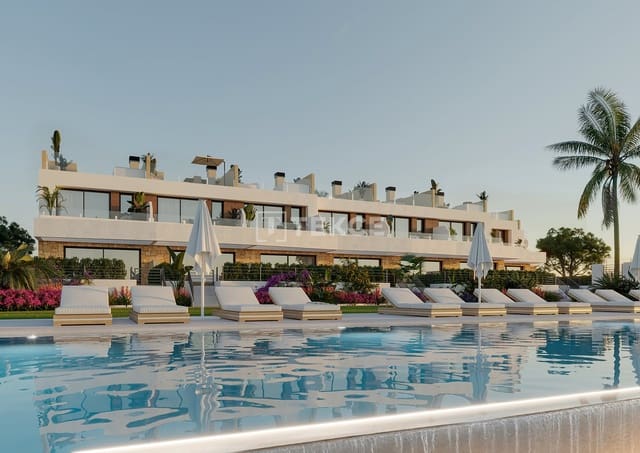 3 bedroom Villa for sale in El Campello with pool - € 595,000 (Ref: 10127505)