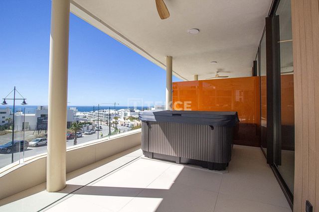 3 quarto Apartamento para venda em El Higuerón, Fuengirola com piscina garagem - 1 050 000 € (Ref: 10127506)