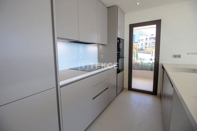 3 quarto Apartamento para venda em El Higuerón, Fuengirola com piscina garagem - 1 050 000 € (Ref: 10127506)