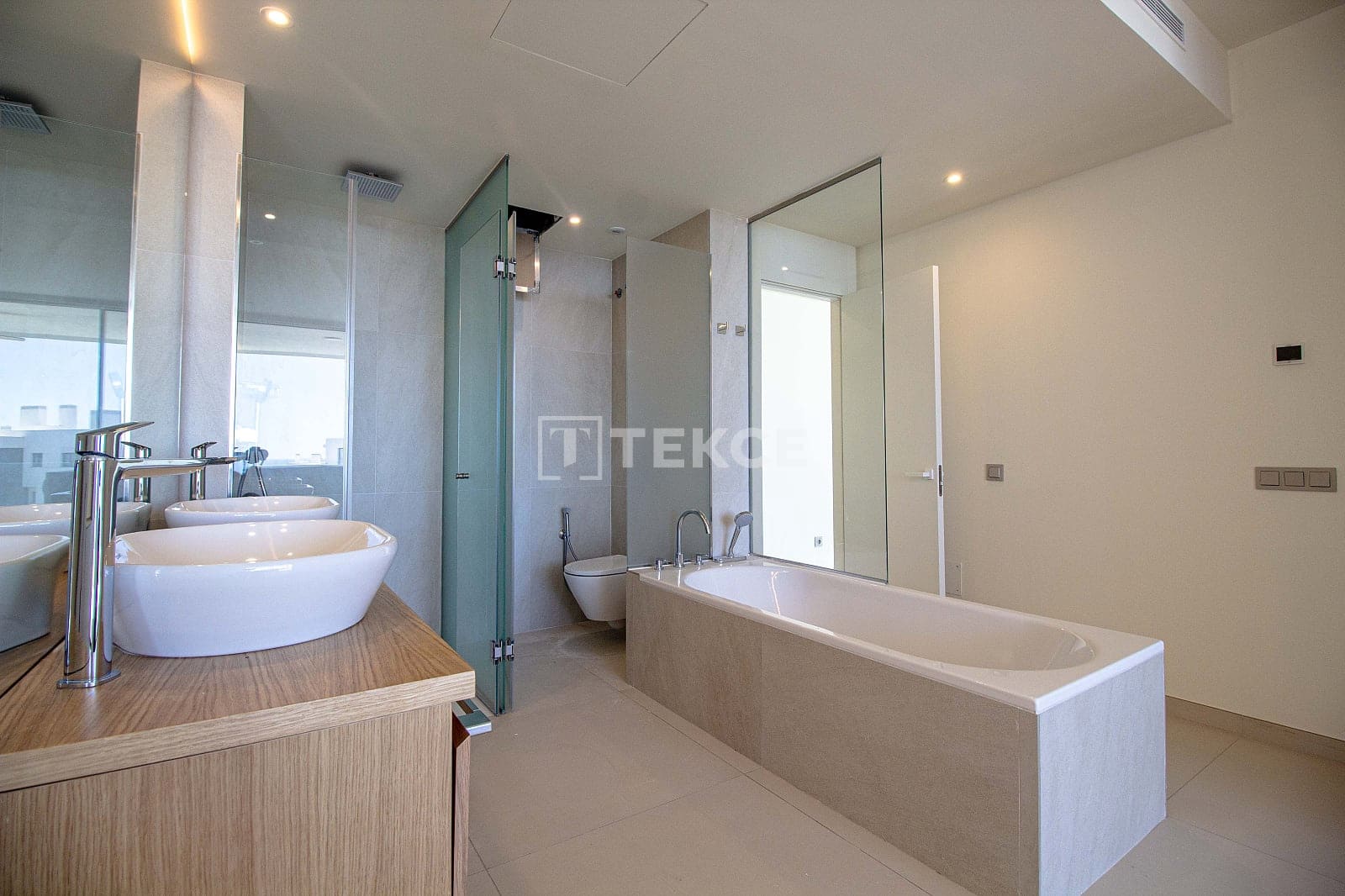 3 quarto Apartamento para venda em Fuengirola com piscina garagem - 1 050 000 € (Ref: 10127506)