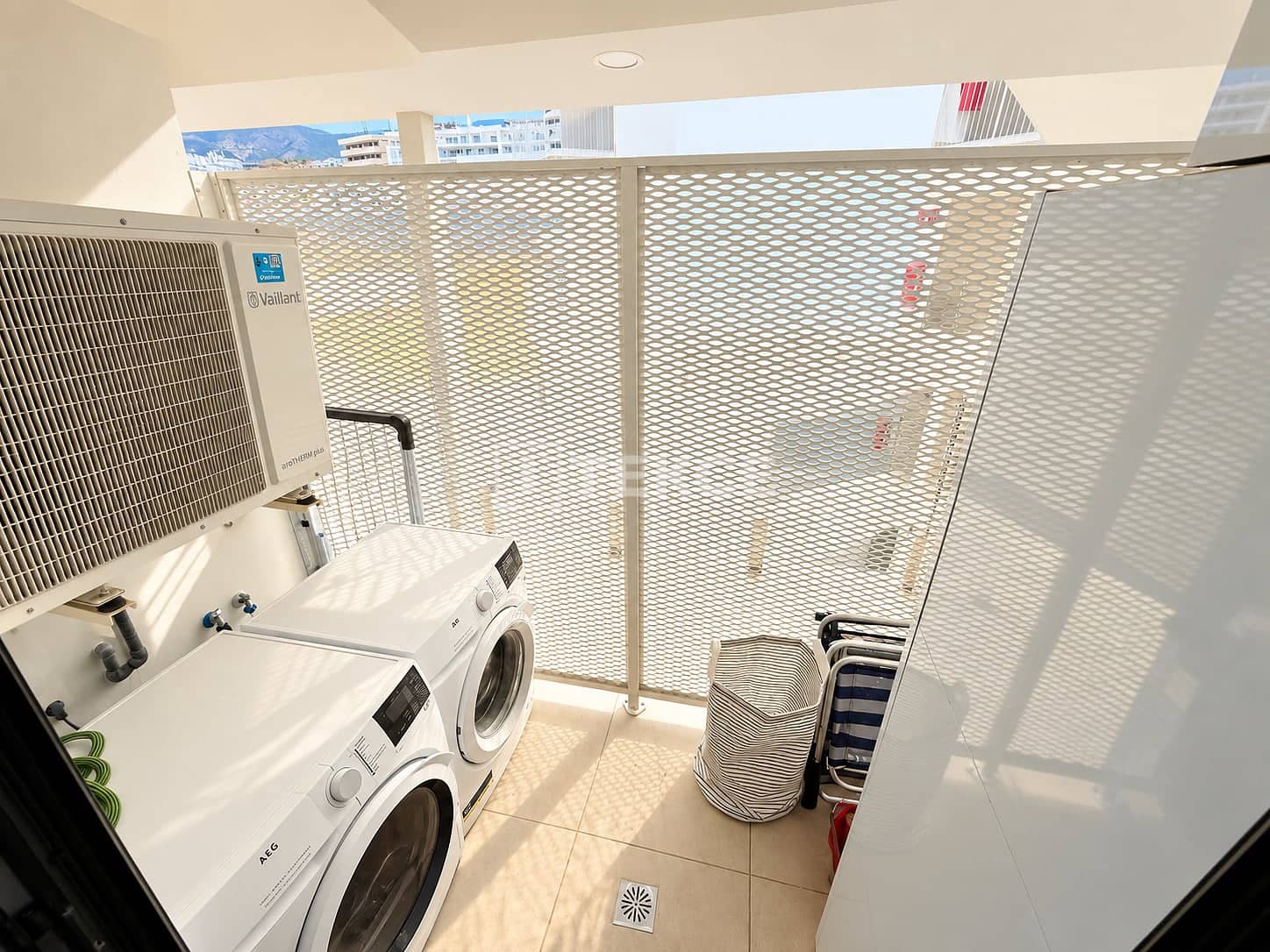 2 sovrum Lägenhet till salu i Fuengirola med pool garage - 695 000 € (Ref: 10138979)
