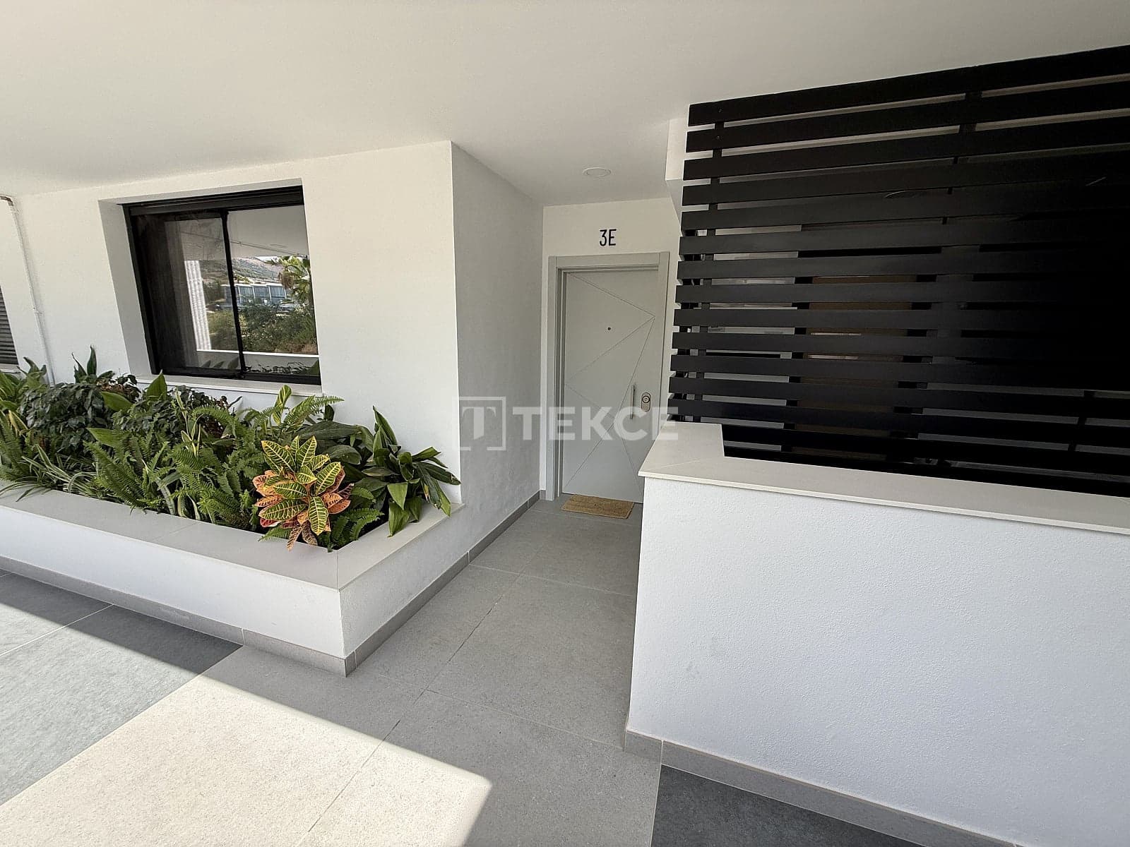 Piso de 2 habitaciones en Fuengirola en venta con piscina garaje - 994.000 € (Ref: 10141570)