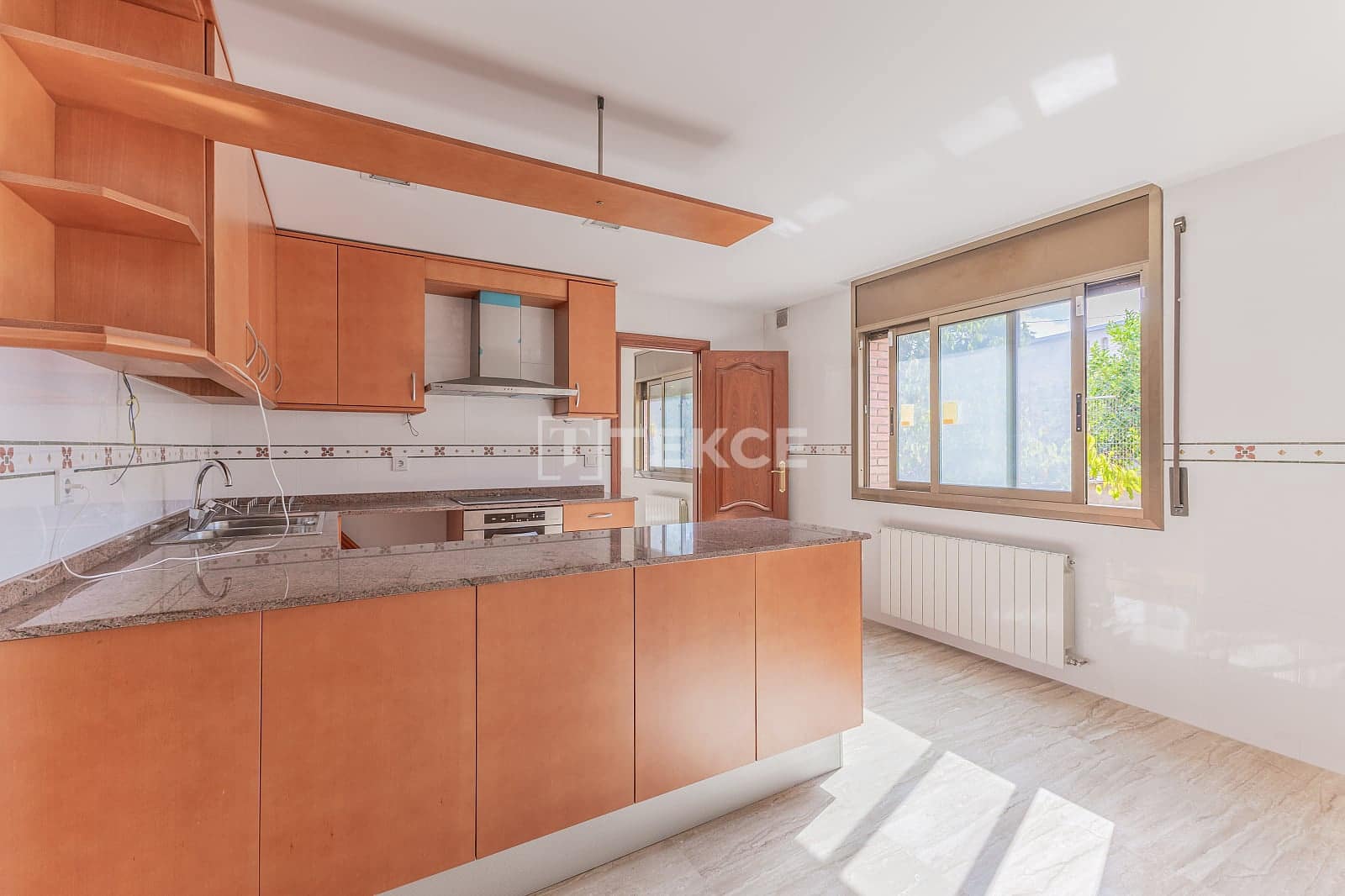 8 sypialnia Willa na sprzedaż w Mataro z garażem - 1 150 000 € (Ref: 10150185)