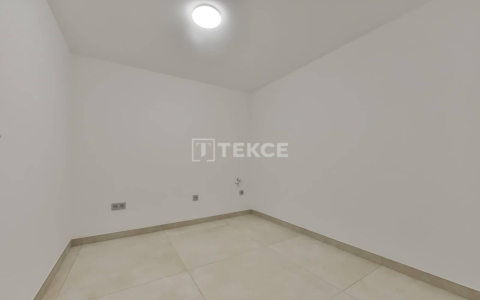 8 soverom Villa til salgs i Finestrat med svømmebasseng - € 2 600 000 (Ref: 10158840)