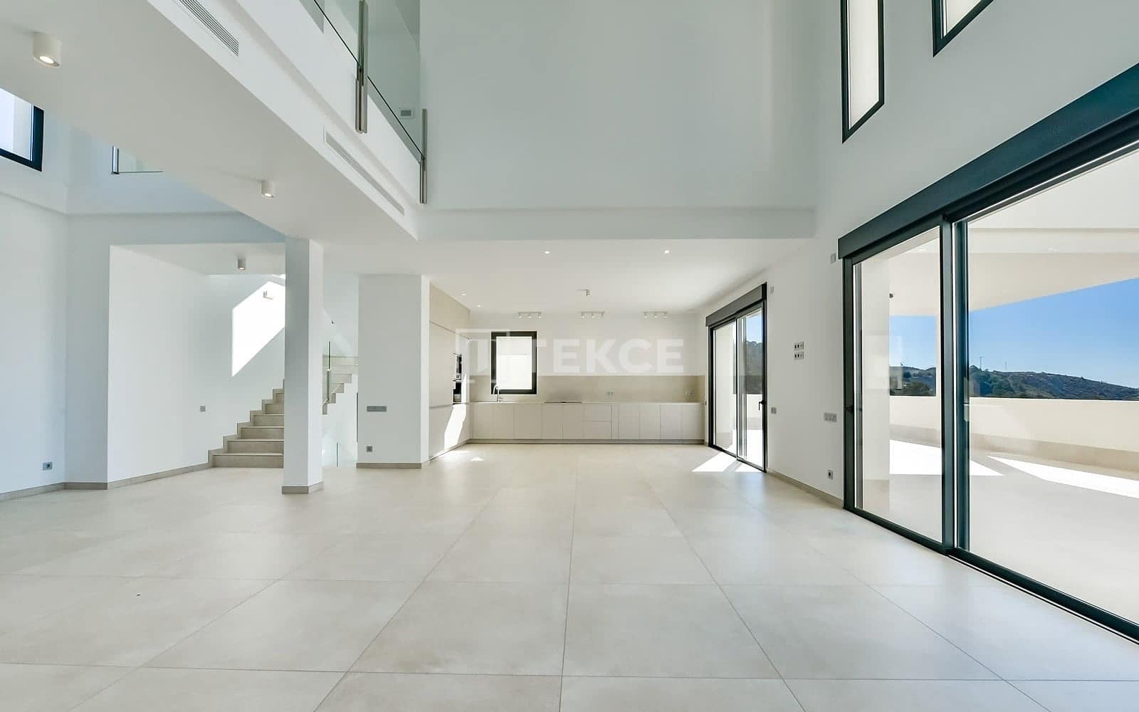 8 soverom Villa til salgs i Finestrat med svømmebasseng - € 2 600 000 (Ref: 10158840)