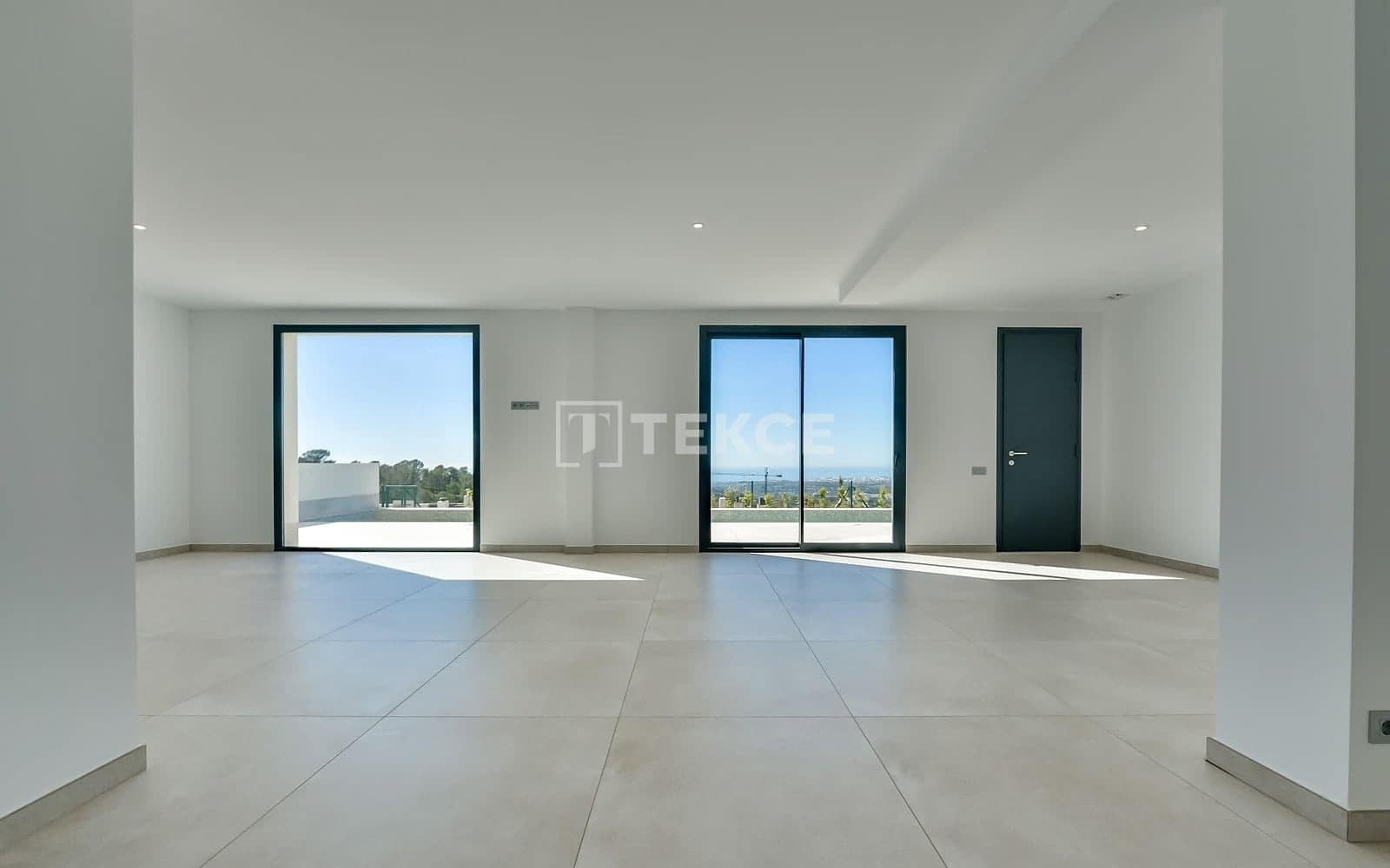 8 soverom Villa til salgs i Finestrat med svømmebasseng - € 2 600 000 (Ref: 10158840)