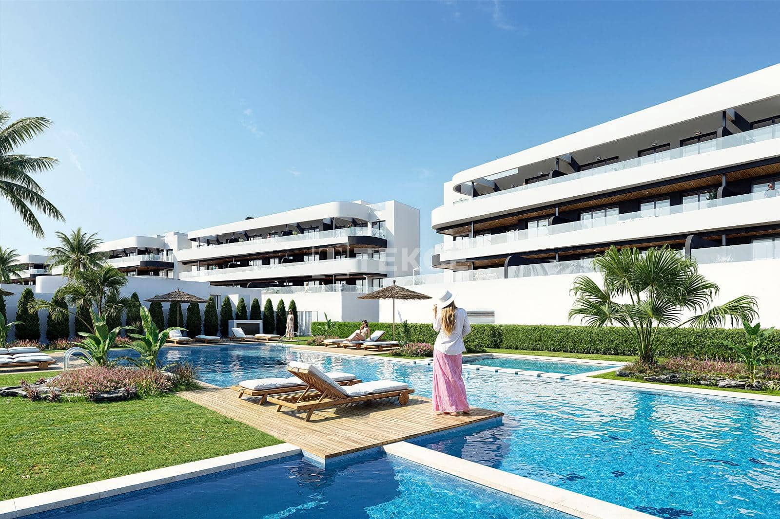 2 slaapkamer Flat te koop in Los Alcazares met zwembad garage - € 318.000 (Ref: 10165950)