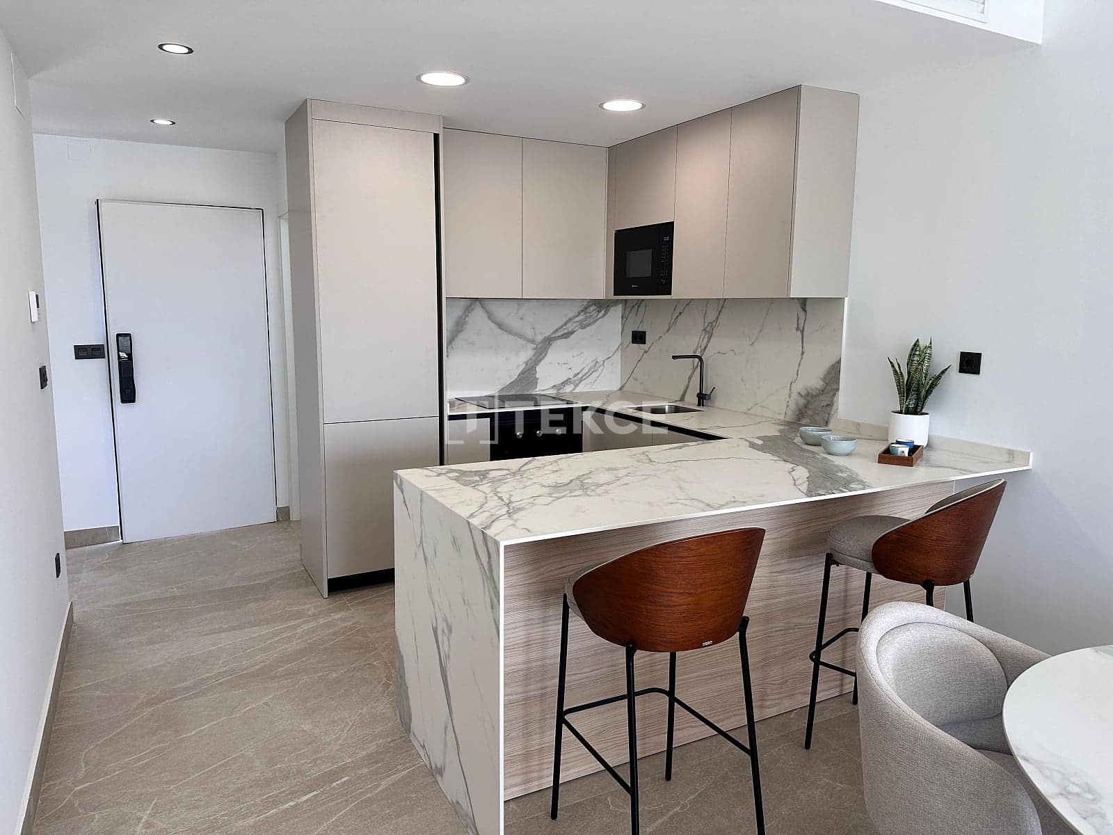 Piso de 3 habitaciones en Los Alcázares en venta con piscina garaje - 369.000 € (Ref: 10165951)