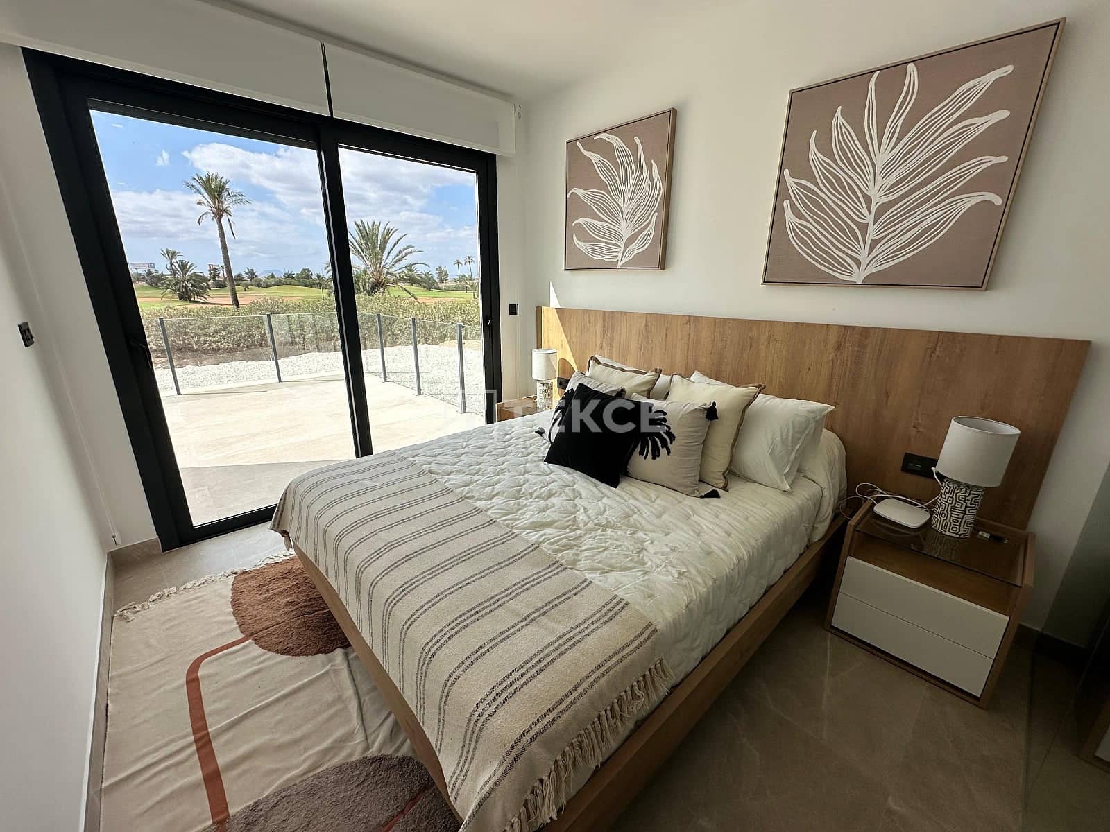 Piso de 2 habitaciones en Los Alcázares en venta con piscina garaje - 379.000 € (Ref: 10165952)