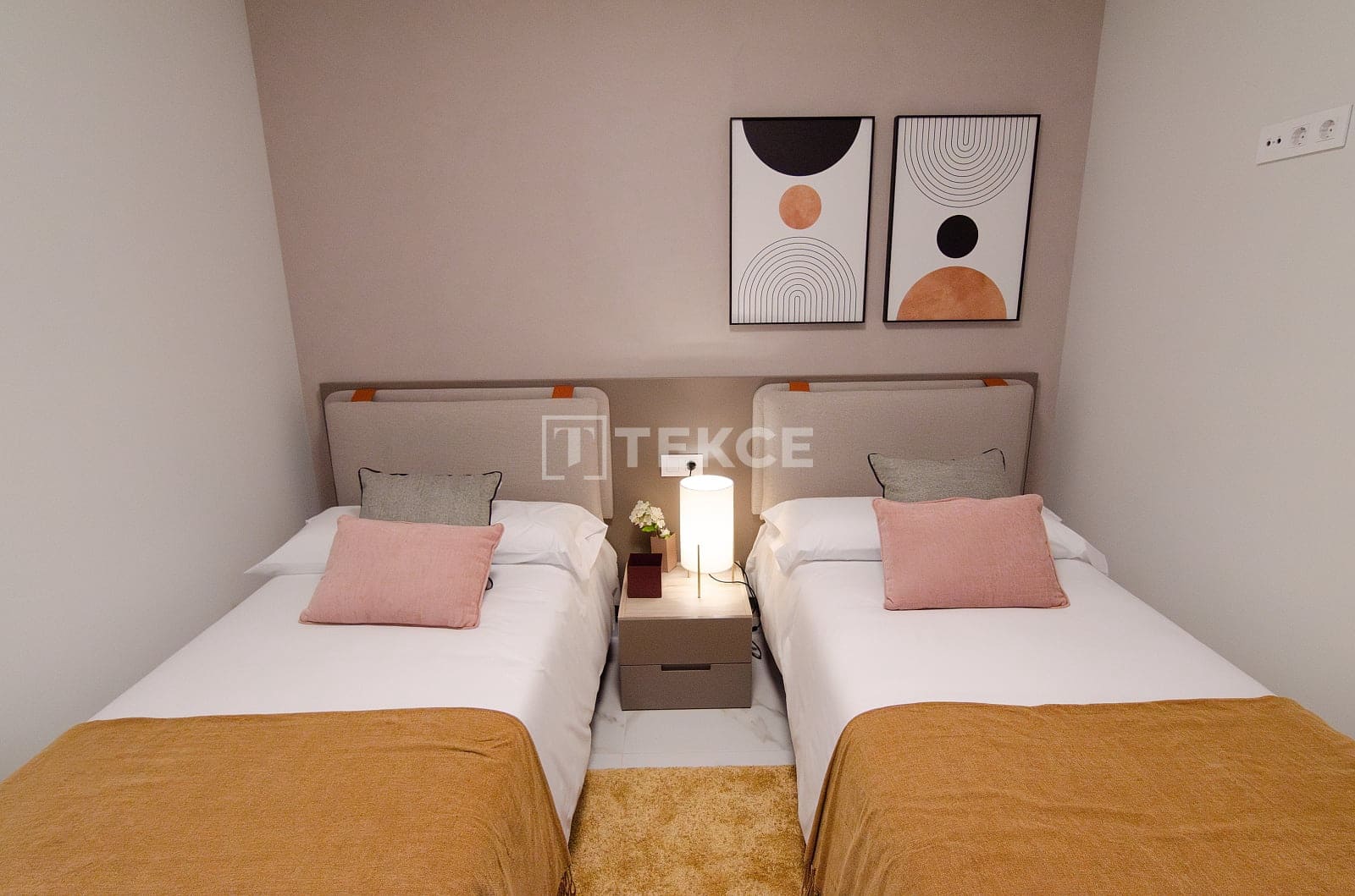 3 Zimmer Wohnung zu verkaufen in Torrevieja mit Pool Garage - 462.000 € (Ref: 10170307)