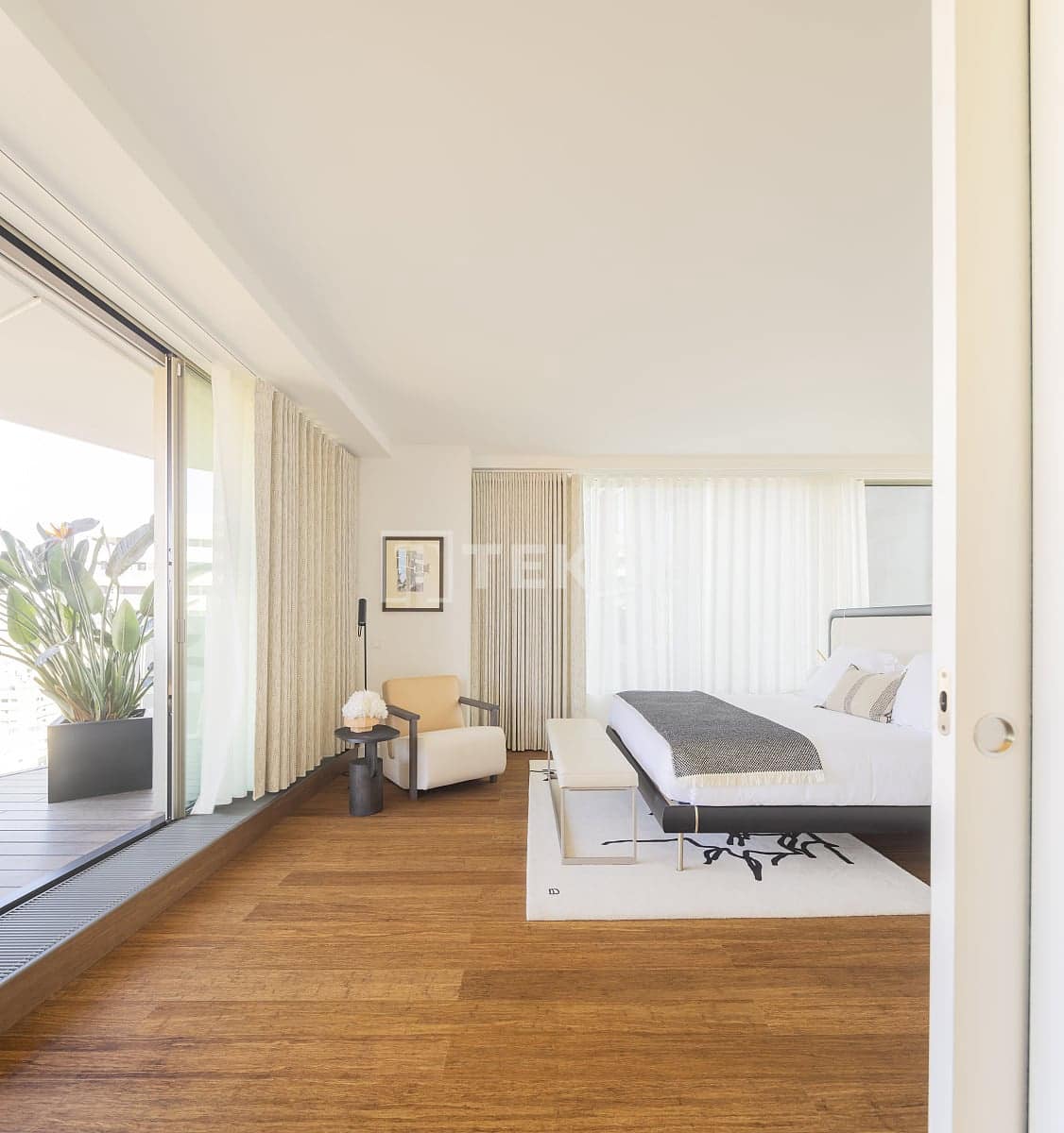 4 Zimmer Wohnung zu verkaufen in Barcelona Stadt mit Pool Garage - 5.665.000 € (Ref: 10176103)