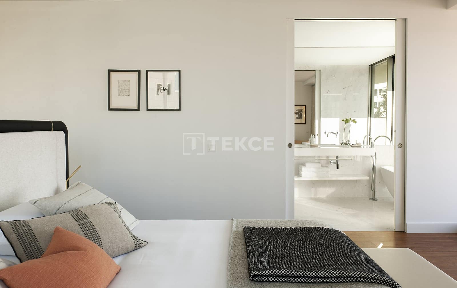 4 Zimmer Wohnung zu verkaufen in Barcelona Stadt mit Pool Garage - 5.665.000 € (Ref: 10176103)