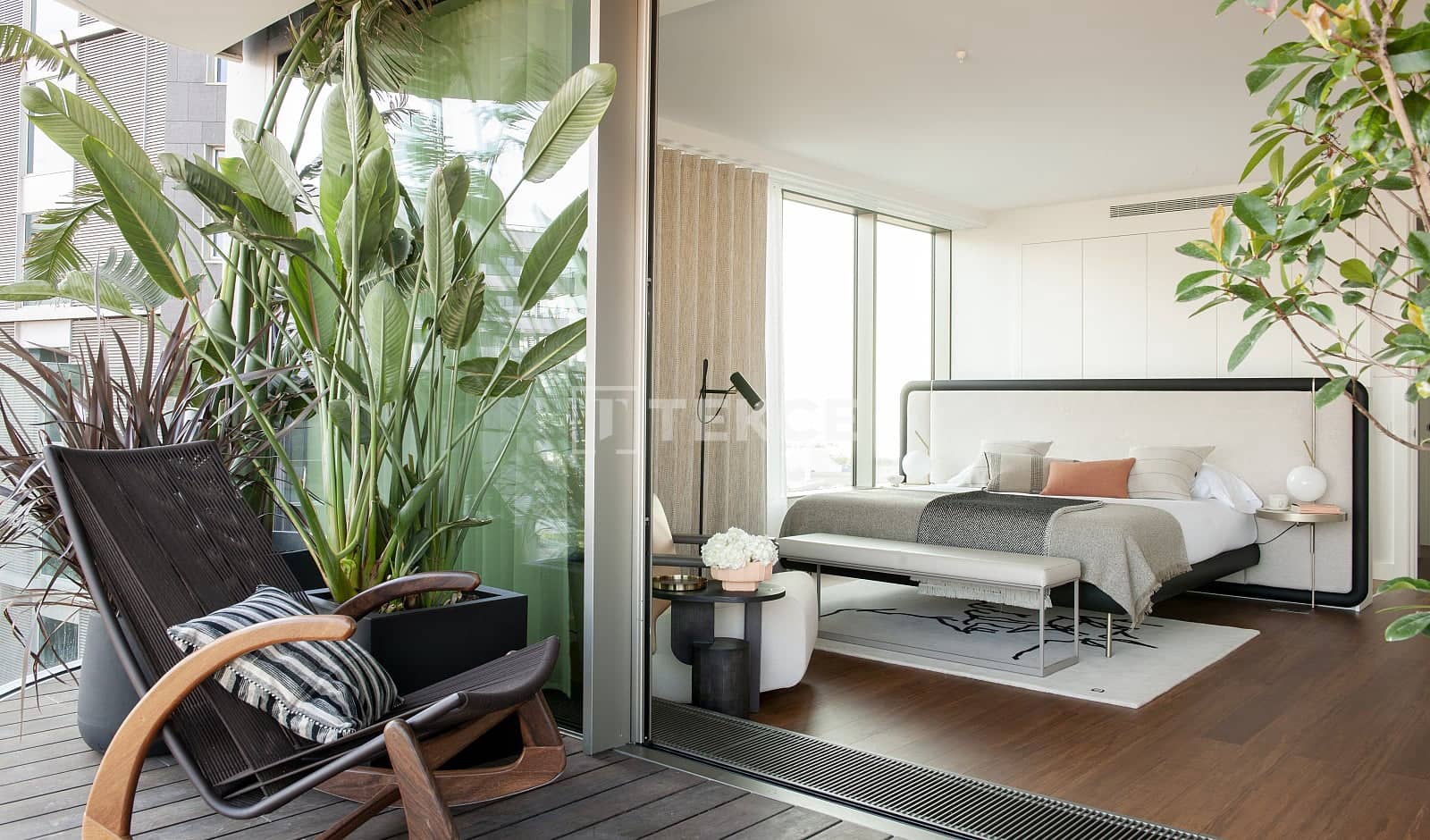 4 Zimmer Wohnung zu verkaufen in Barcelona Stadt mit Pool Garage - 5.665.000 € (Ref: 10176103)